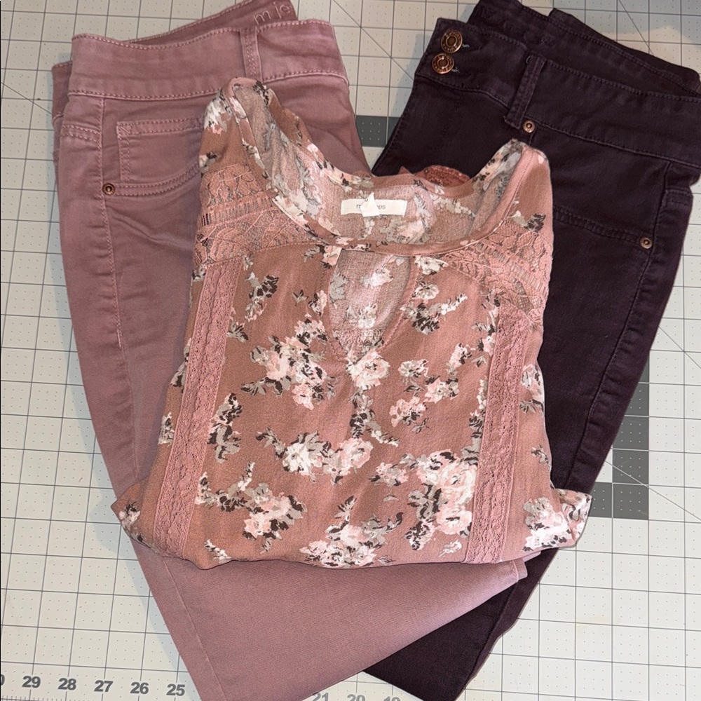 Maurices Women's High Rise Jeans in Pink and Burgundy with Top Large
